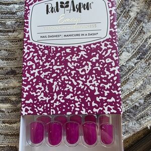 Red Aspen Pink Nail Dashes
